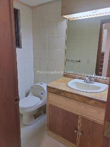 Casa de 4 alcobas en venta en Chico San Patricio, Bogotá, 227 m² · foto 18 de 20