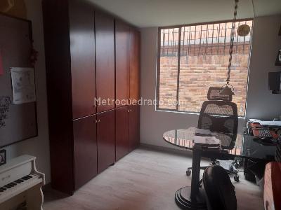 Apartamento en venta en Santa Barbara Central, Bogotá · foto 10 de 20
