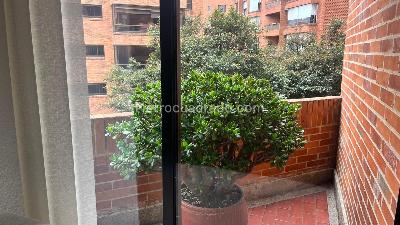 Apartamento de 3 alcobas en venta en Los Rosales Emaus, Bogotá, 166 m² · foto 3 de 18