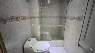 Apartamento en venta en Santa Barbara Central, Bogotá · foto 13 de 19