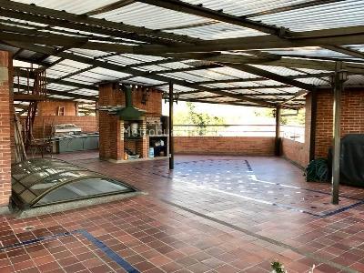 Apartamento en venta en La Carolina, Bogotá · foto 13 de 16