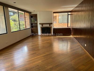 Apartamento de 3 alcobas en venta en Bella Suiza, Bogotá, 143 m² · foto 2 de 20