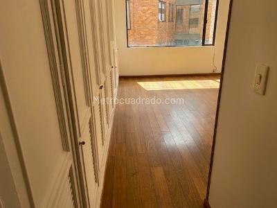 Apartamento de 3 alcobas en venta en Bella Suiza, Bogotá, 143 m² · foto 16 de 20