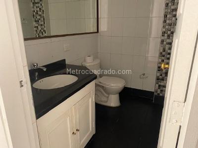 Apartamento de 3 alcobas en venta en Bella Suiza, Bogotá, 143 m² · foto 9 de 20