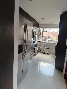Apartamento en venta en Las Rosales, Bogotá · foto 8 de 16