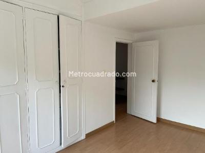 Apartamento de 3 alcobas en venta en Antigua Lisboa, Bogotá, 85 m² · foto 10 de 15