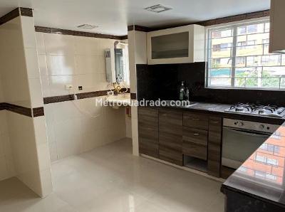 Apartamento de 3 alcobas en venta en Antigua Lisboa, Bogotá, 85 m² · foto 3 de 15