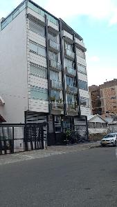 Apartamento de 4 alcobas en venta en Santa Barbara, Bogotá, 160 m² · foto 2 de 20