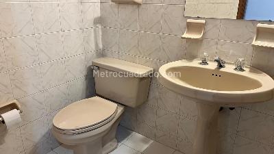Apartamento de 2 alcobas en venta en Pasadena Alta, Bogotá, 75 m² · foto 16 de 16