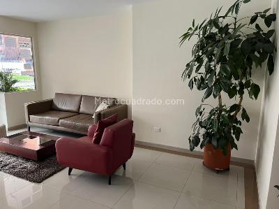 Apartamento en venta en Santa Barbara Central, Bogotá · foto 2 de 20