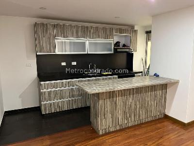 Apartamento en venta en Santa Barbara Central, Bogotá · foto 6 de 20