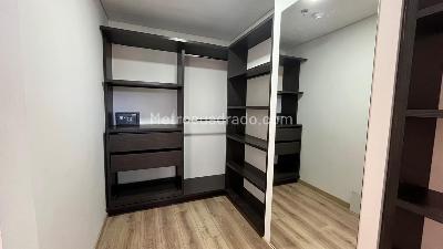 Apartaestudio en venta en Chico San Patricio, Bogotá, 32 m² · foto 6 de 13