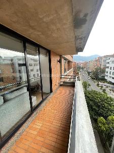 Apartamento de 2 alcobas en venta en Santa Barbara Occidental, Bogotá, 85 m² · foto 5 de 20