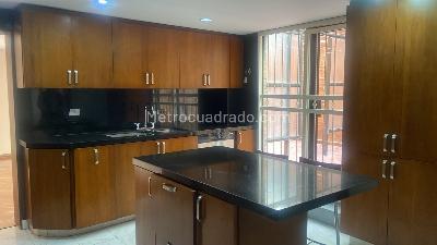 Apartamento en venta en La Cabrera, Bogotá · foto 4 de 17