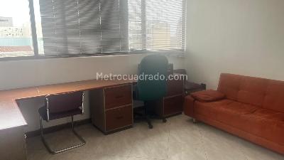 Apartamento de 3 alcobas en venta en La Candelaria, Bogotá, 79 m² · foto 8 de 13