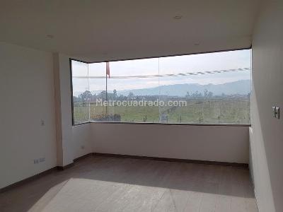 Casa de 4 alcobas en venta en Vereda Chuntame C 047, Cajicá, 205 m² · foto 11 de 19