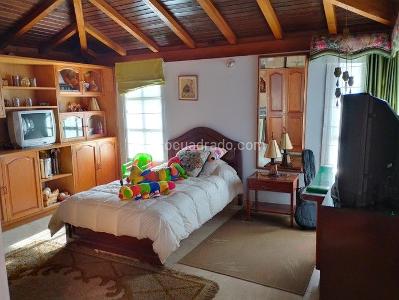 Casa de 5 alcobas en venta en Vereda Canelon C 157, Cajicá, 390 m² · foto 8 de 16