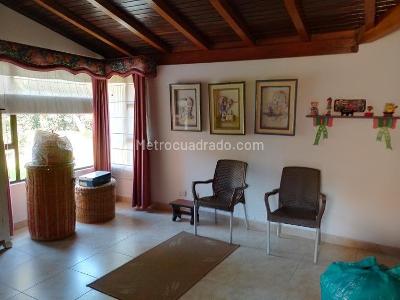 Casa de 5 alcobas en venta en Vereda Canelon C 157, Cajicá, 390 m² · foto 9 de 16
