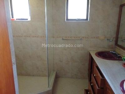 Casa de 5 alcobas en venta en Vereda Canelon C 157, Cajicá, 390 m² · foto 10 de 16