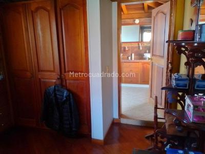 Casa de 5 alcobas en venta en Vereda Canelon C 157, Cajicá, 390 m² · foto 13 de 16