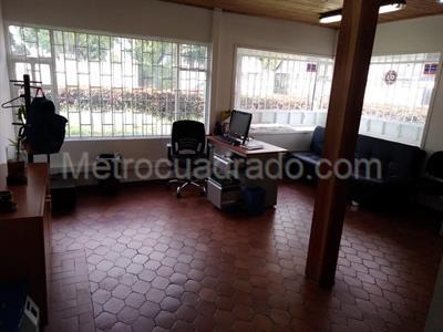 Casa en venta en Cedro Bolivar, Bogotá · foto 3 de 8