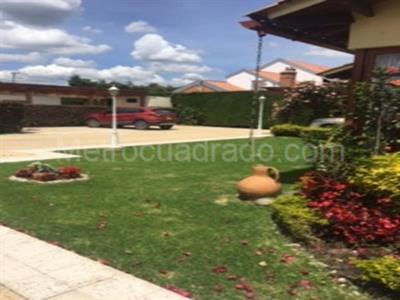 Casa de 4 alcobas en venta en Vereda La Balsa C 029, Chía, 300 m² · foto 4 de 12
