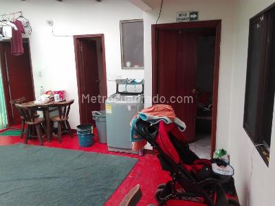 Casa de 5 alcobas en venta en Urbana C 222, Chía, 300 m² · foto 9 de 10