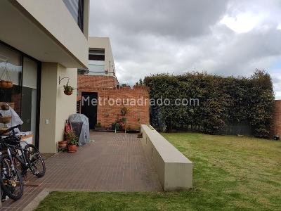 Casa de 3 alcobas en venta en Vereda Calahorra C 045, Cajicá, 183 m² · foto 3 de 10