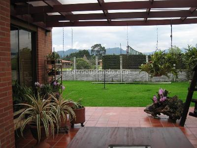 Casa en venta en Vereda Canelon C 123, Cajicá · foto 2 de 17