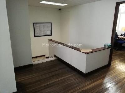 Casa de 4 alcobas en venta en Industrial Centenario C 156, Bogotá, 193 m² · foto 8 de 12