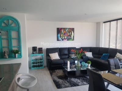 Apartamento de 3 alcobas en venta en Urbano A 013, Chía, 83 m² · foto 2 de 10