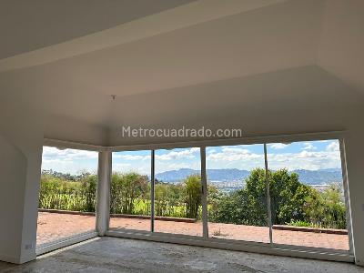Casa de 4 alcobas en venta en Vereda Yerbabuena Cod C 035, Chía, 488 m² · foto 3 de 10