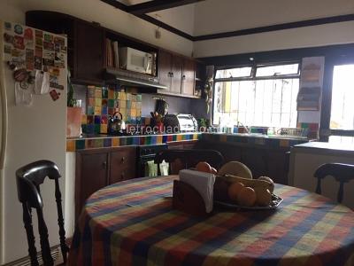 Casa de 3 alcobas en venta en Vereda Cerca De Piedra C 010, Chía, 275 m² · foto 12 de 20