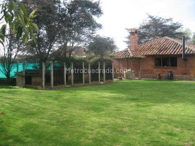 Casa de 3 alcobas en venta en Vereda Cerca De Piedra C 010, Chía, 275 m² · foto 5 de 20