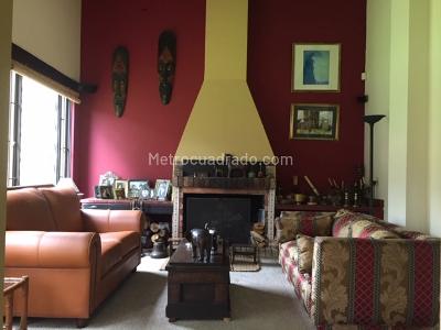 Casa de 3 alcobas en venta en Vereda Cerca De Piedra C 010, Chía, 275 m² · foto 8 de 20