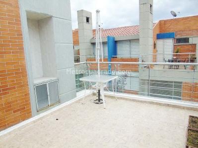 Casa de 3 alcobas en venta en Colina Prado Pinzon, Bogotá, 188 m² · foto 11 de 14