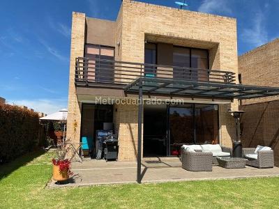 Casa de 3 alcobas en venta en Vereda Canelon Código C 079, Cajicá, 190 m² · foto 2 de 20