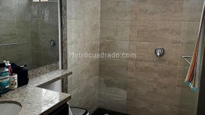 Casa de 4 alcobas en venta en Urbana Código C 075, Chía, 219 m² · foto 15 de 16