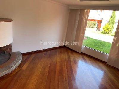 Casa de 3 alcobas en venta en Urbana Código C 092, Chía, 210 m² · foto 2 de 9