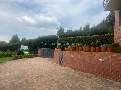 Casa de 4 alcobas en venta en Vereda Yerbabuena Código C 038, Chía, 680 m² · foto 4 de 11