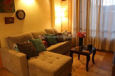 Casa de 5 alcobas en venta en Urbana Código C 001, Chía, 168 m² · foto 2 de 6