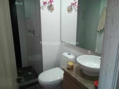 Apartamento de 3 alcobas en venta en Urbano A 012, Cajicá, 72 m² · foto 8 de 14
