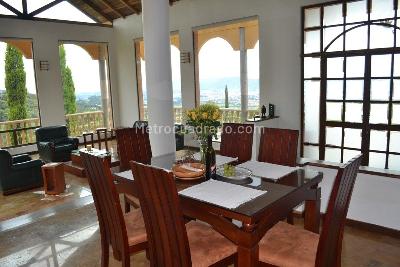 Casa de 4 alcobas en venta en Vereda Yerbabuena Código C 036, Chía, 400 m² · foto 13 de 14
