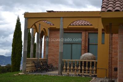 Casa de 4 alcobas en venta en Vereda Yerbabuena Código C 036, Chía, 400 m² · foto 5 de 14