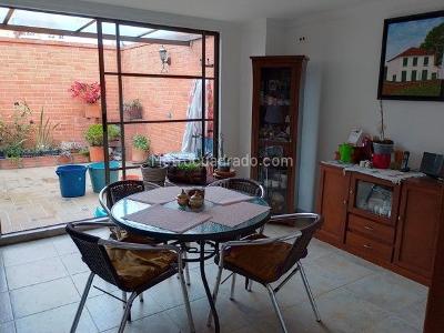 Casa de 3 alcobas en venta en Urbana Código C 025, Chía, 145 m² · foto 3 de 17