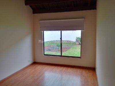 Casa de 4 alcobas en venta en Vereda La Balsa Código C 051, Chía, 220 m² · foto 13 de 20