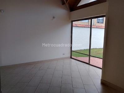 Casa de 4 alcobas en venta en Vereda La Balsa Código C 051, Chía, 220 m² · foto 9 de 20