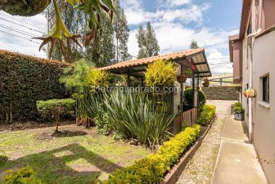 Casa de 5 alcobas en venta en Vereda Rio Grande Código C 007, Cajicá, 345 m² · foto 2 de 20