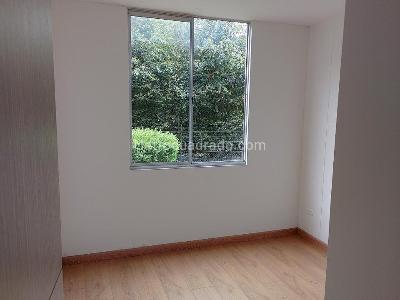 Apartamento de 3 alcobas en venta en Código A 005, Cajicá, 73 m² · foto 6 de 12
