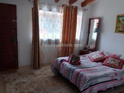 Casa de 4 alcobas en venta en Urbana Código C 062, Chía, 300 m² · foto 16 de 17